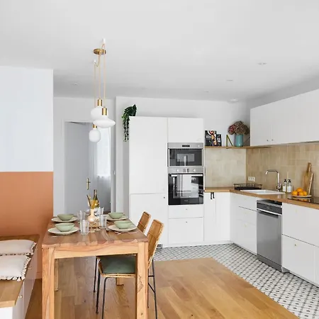 Nouveau - Harmonia Apartment *
